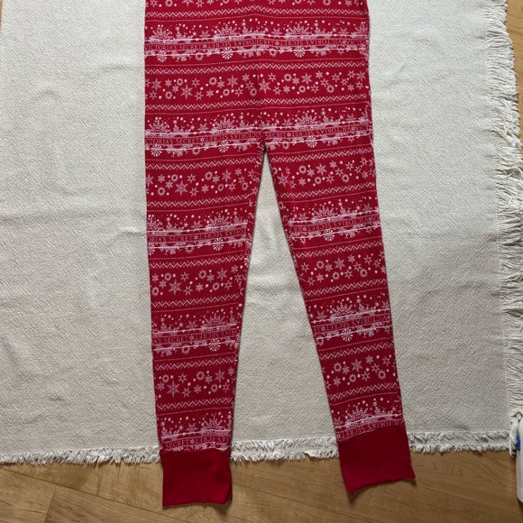 Victoria’s Secret Red Fair Isle Christmas Onesie Pajamas Loungewear L - Picture 7 of 8